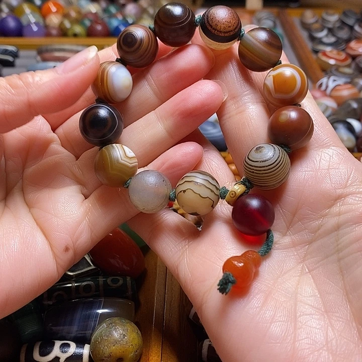 阿***韩玛瑙/玉髓未镶嵌珠宝半成品