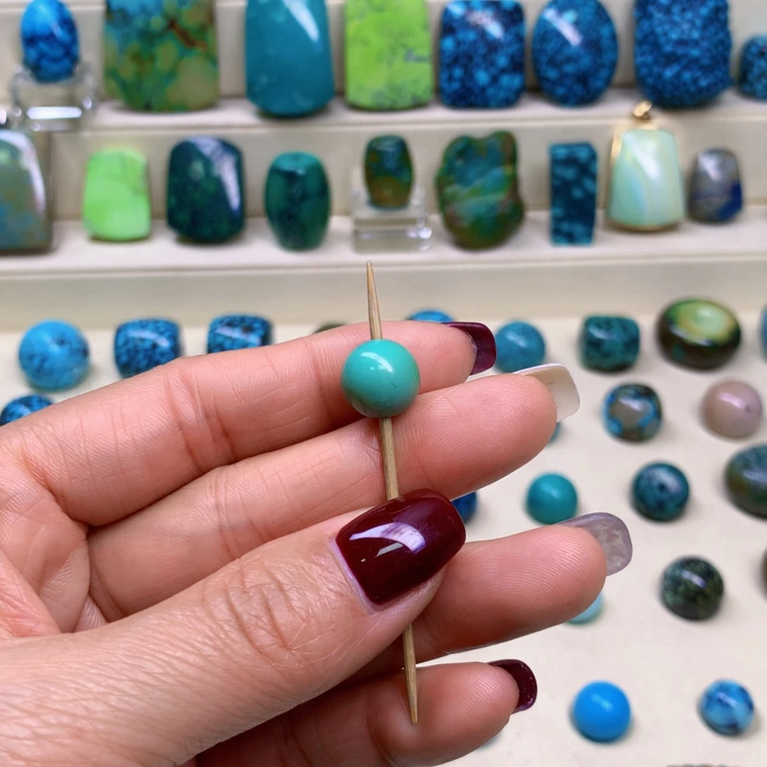 绿松石未镶嵌三彩随行