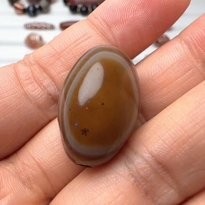 未镶嵌颈饰玛瑙/玉髓