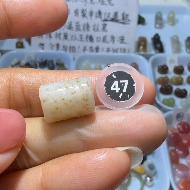 和田玉未镶嵌珠宝奇石