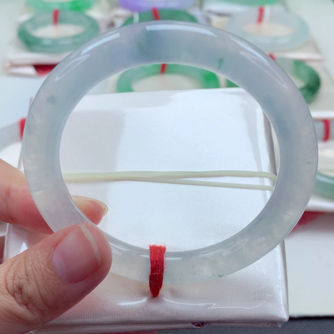 未镶嵌手镯（圆镯）翡翠54.4荧光棒 清新淡雅 仙女镯 喵喵