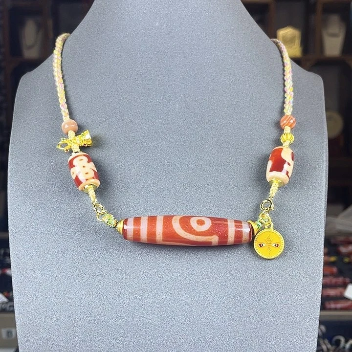 玛瑙/玉髓颈饰合金