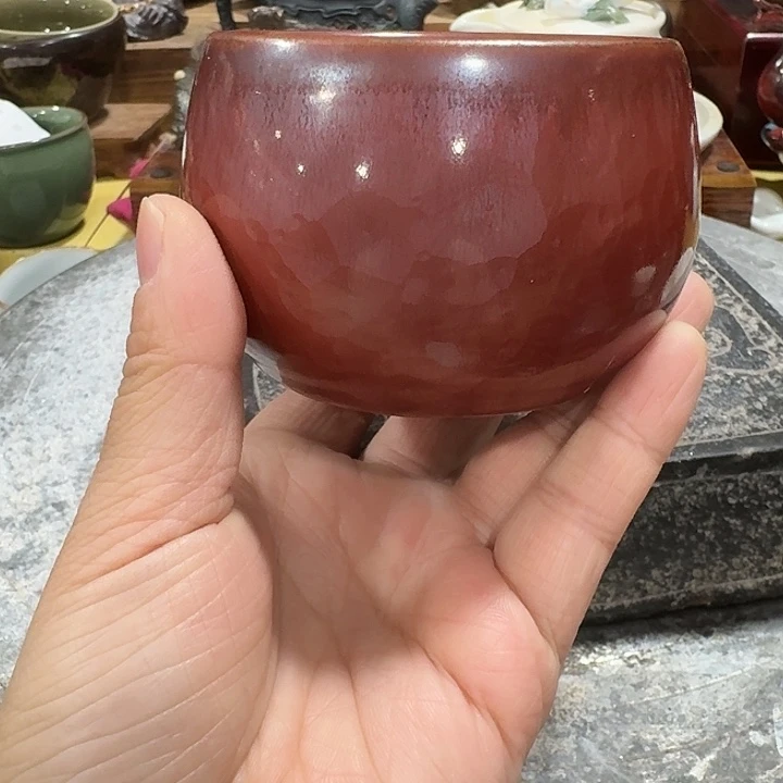 主人杯一个，瓷。。。