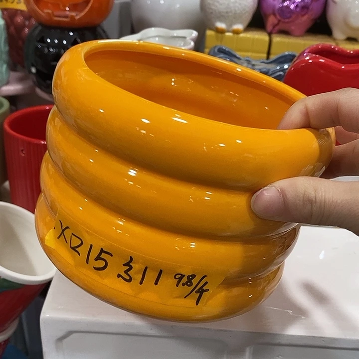 陶盆有孔 瑕疵针孔漏釉介意勿拍外口 15外高11