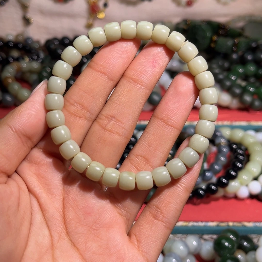 和田玉未镶嵌手链