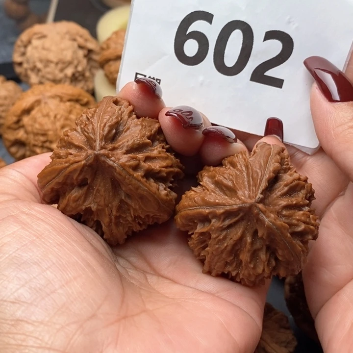 七***爸吊坠文玩核桃602号41霸王龙三棱