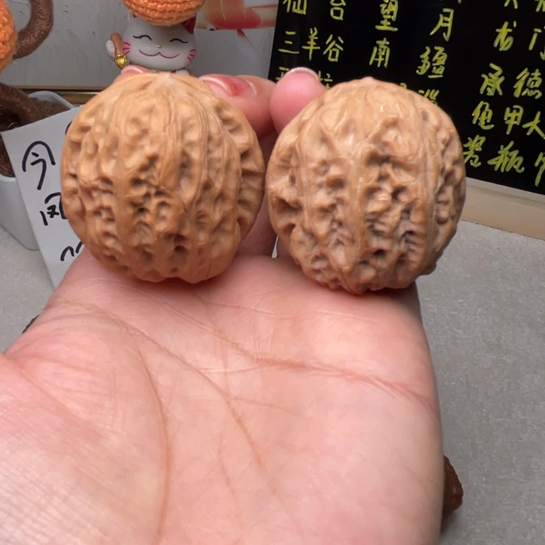 文玩核桃吊坠承德老款