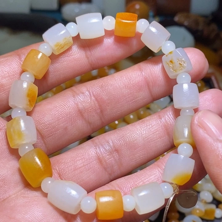 和田玉未镶嵌吊坠(不含链)