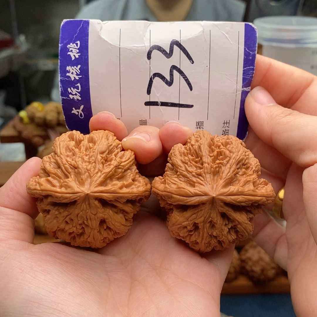 把件文玩核桃48粗筋