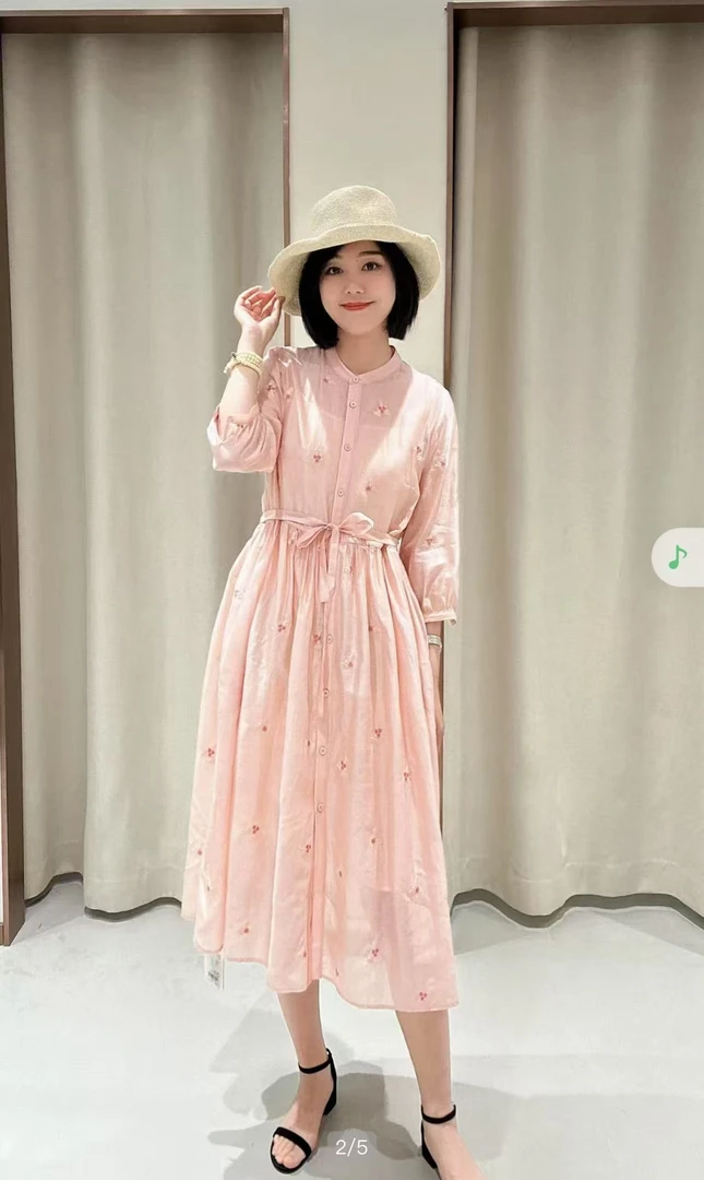 休闲时尚款连衣裙