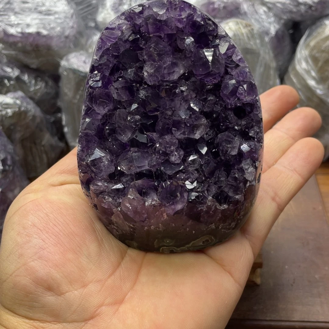 水晶未镶嵌大型摆件（非配饰）