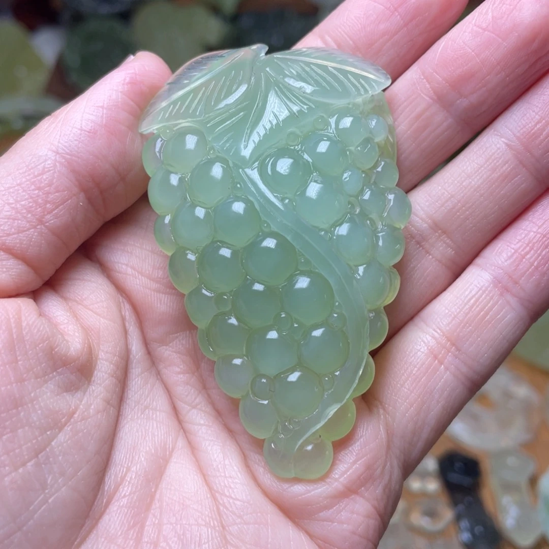 蛇纹石玉未镶嵌手把件