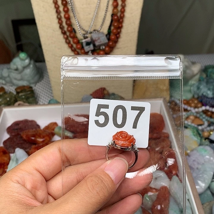 翡翠未镶嵌颈饰鑫*姐翡翠