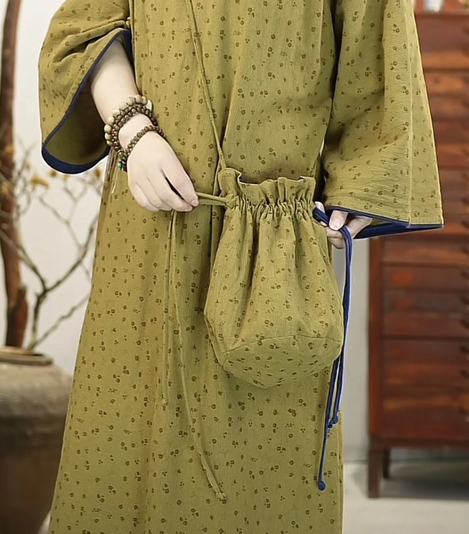 手工复古抽绳钱袋子斜挎包