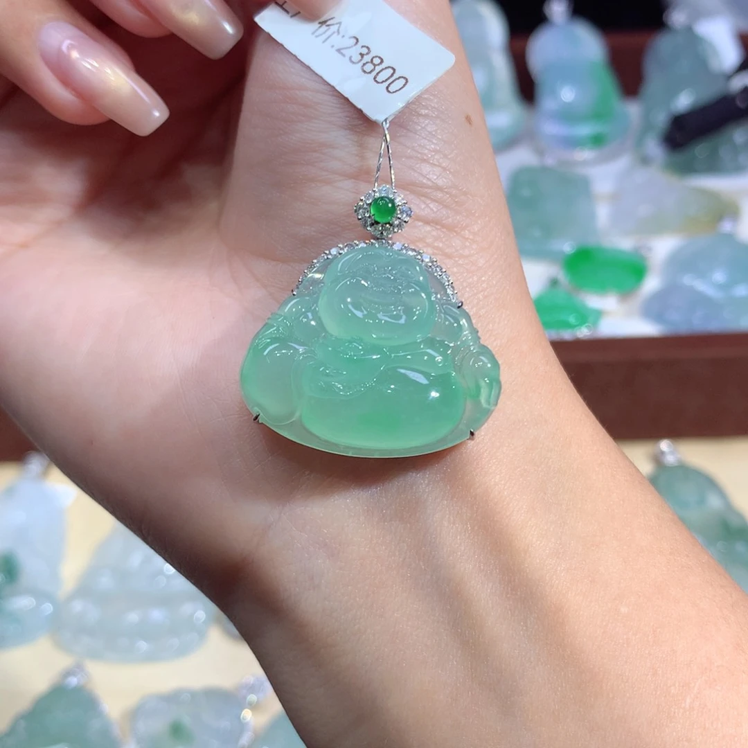 吊坠(不含链)18K金镶嵌翡翠
