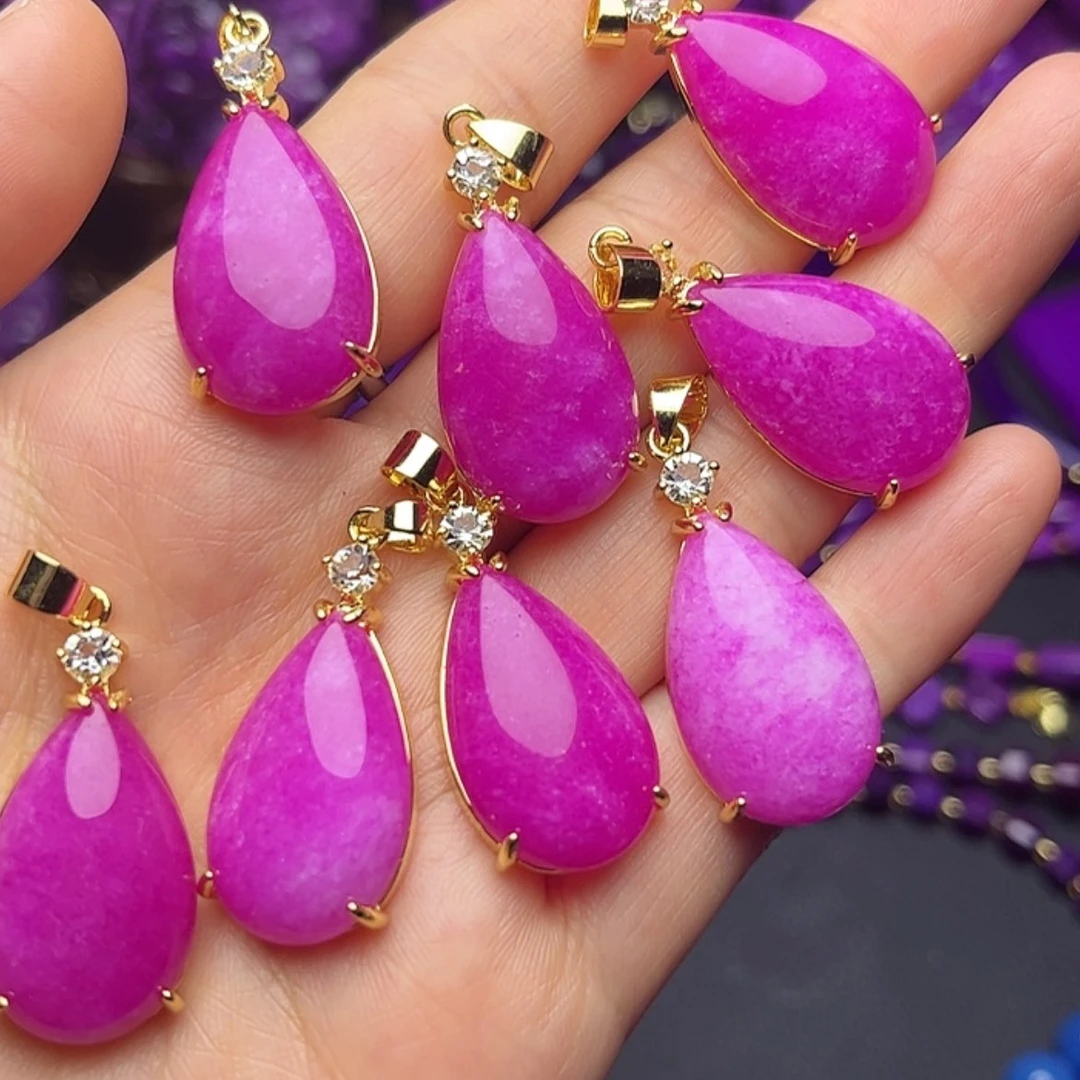 【闪购商品】羽毛非金属南非老料紫舒玉华透粉水滴吊坠多样性发一