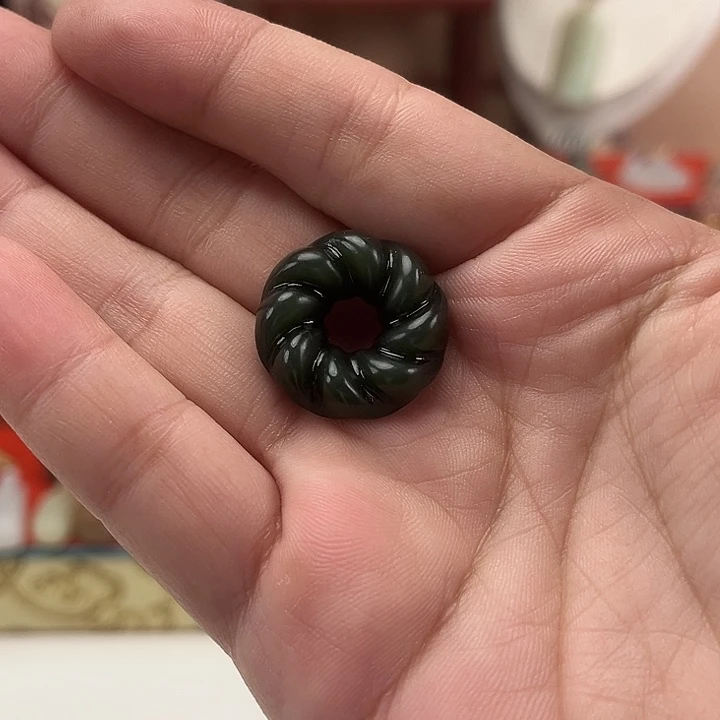 颈饰未镶嵌和田玉麻花吊坠