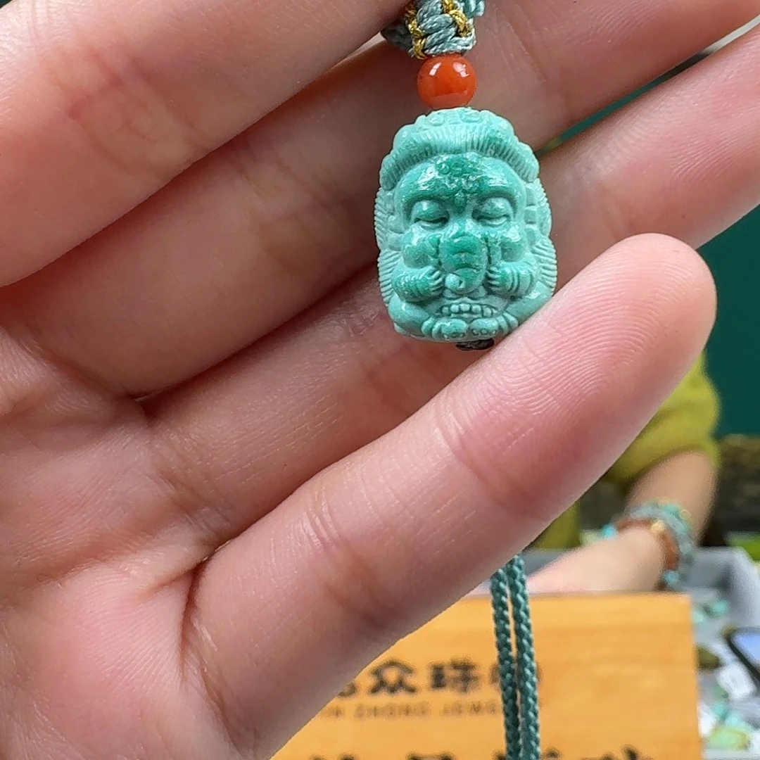 绿松石未镶嵌挂件