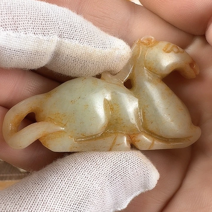 和田玉挂件未镶嵌何*仙