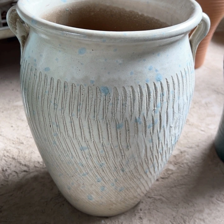 红陶瑕疵20-28一个