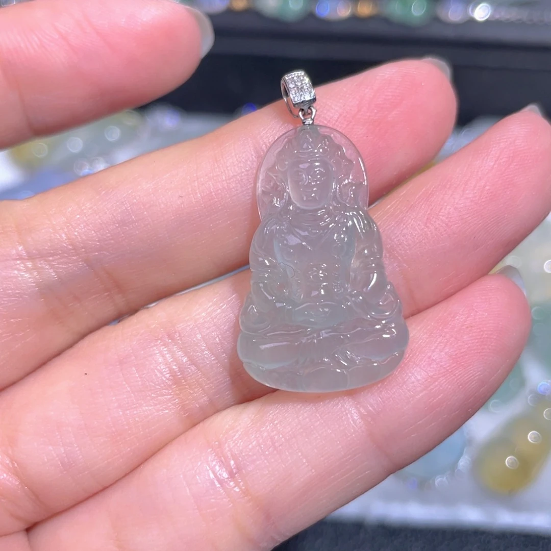 颈饰18K金镶嵌翡翠翡翠