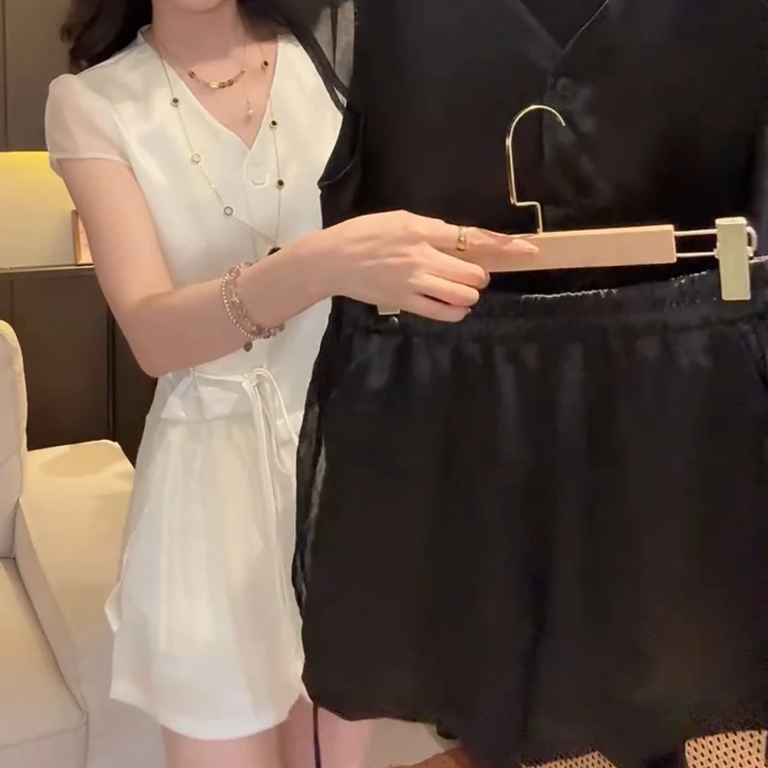 夏季时尚减龄荷花袖裙子气质蕾丝上衣加短裤百搭收腰休闲显瘦洋气