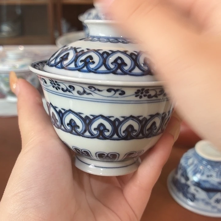 陶瓷，。        ^_^。