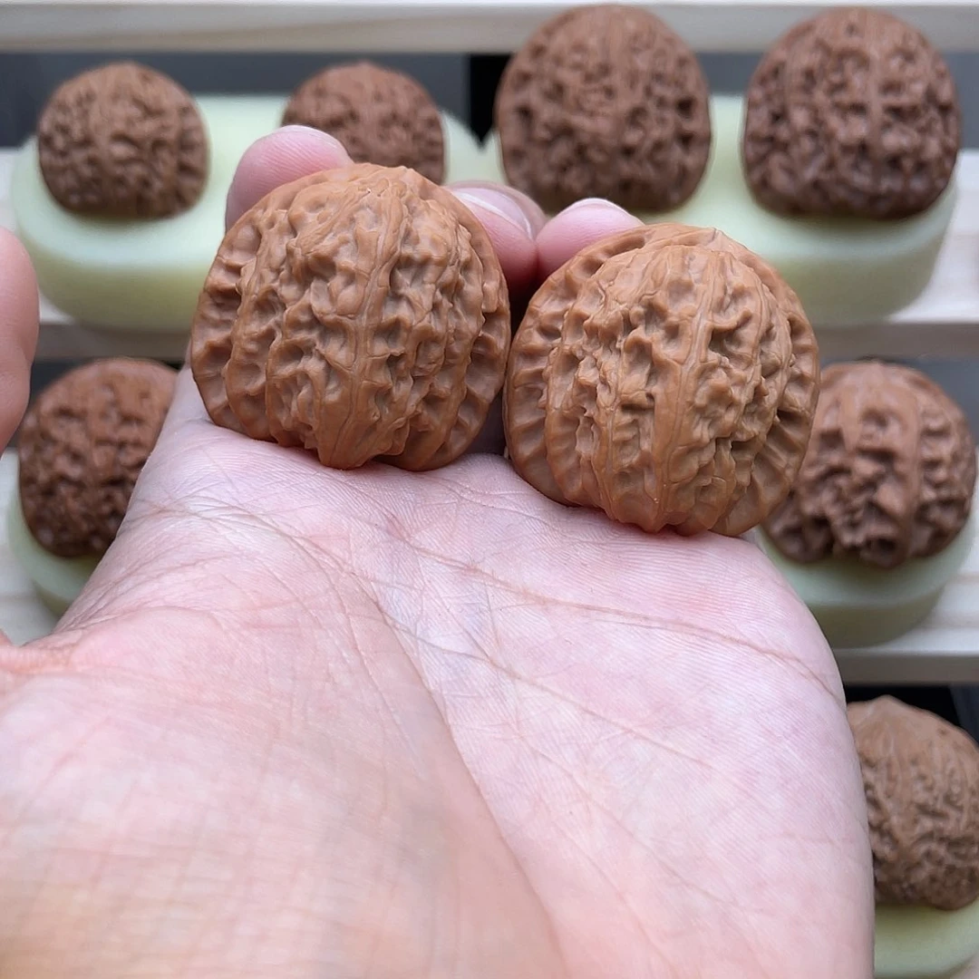 吊坠文玩核桃37全品白狮子边肚同尺37克