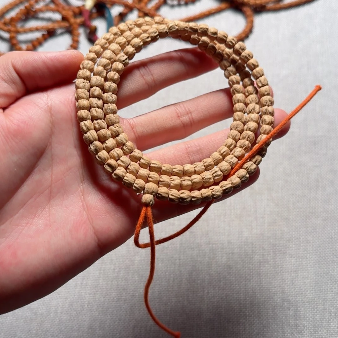 【闪购商品】柏香籽/百香籽吊坠