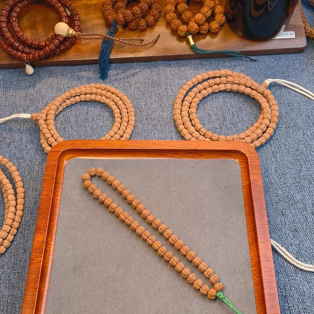 金刚菩提手串小*梅花7+