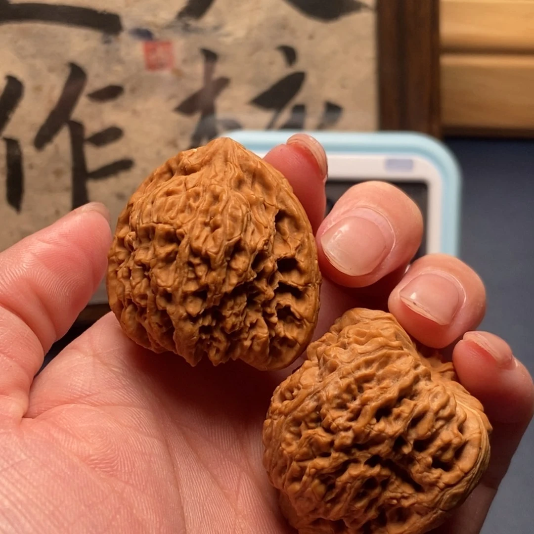 蓝***旗文玩核桃吊坠南疆22