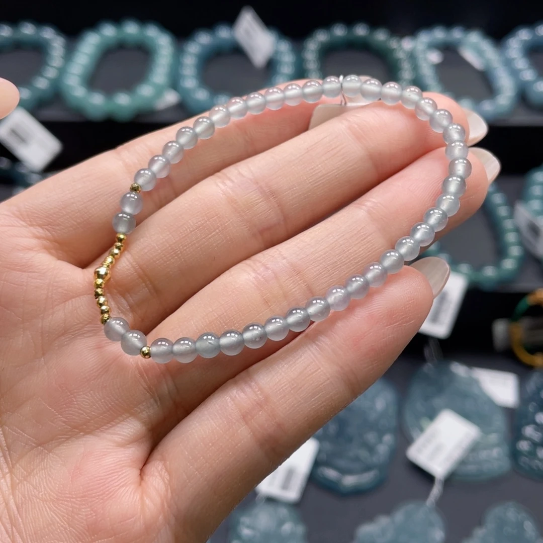 翡翠18K金镶嵌颈饰卡3.7