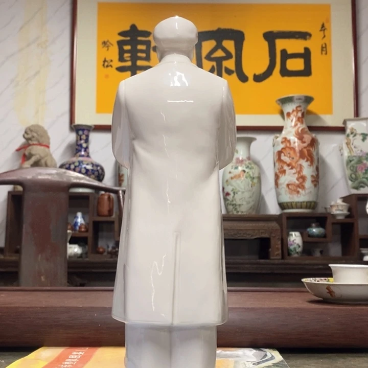 瓷片摆件摆件摆件