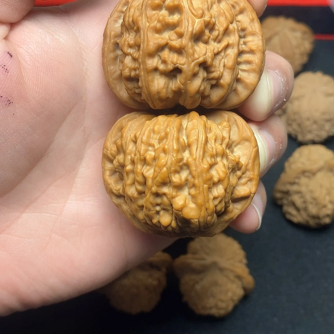 文玩核桃把件蓝**风44.5闷白