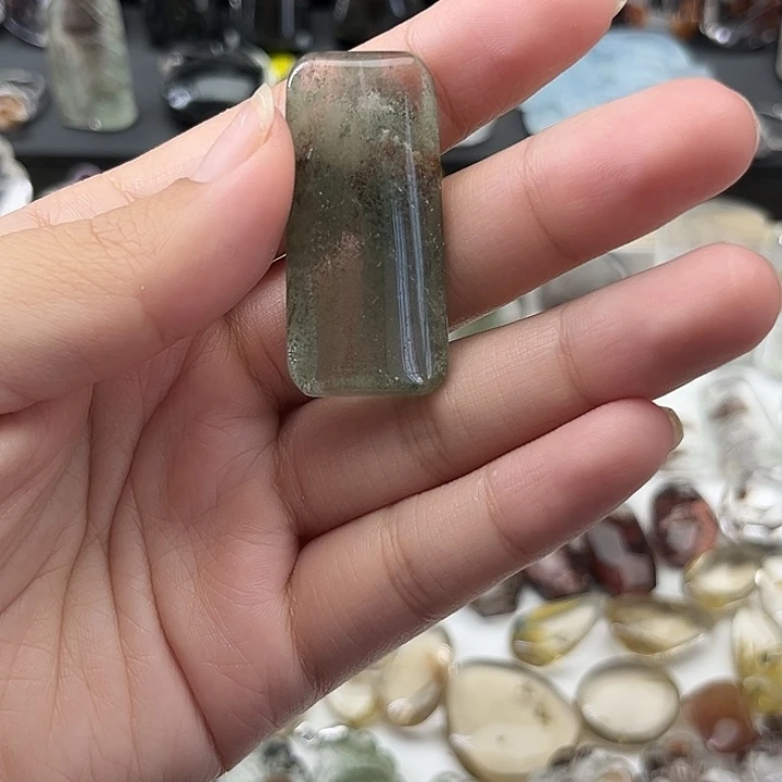 ****段未镶嵌吊坠(赠链)水晶
