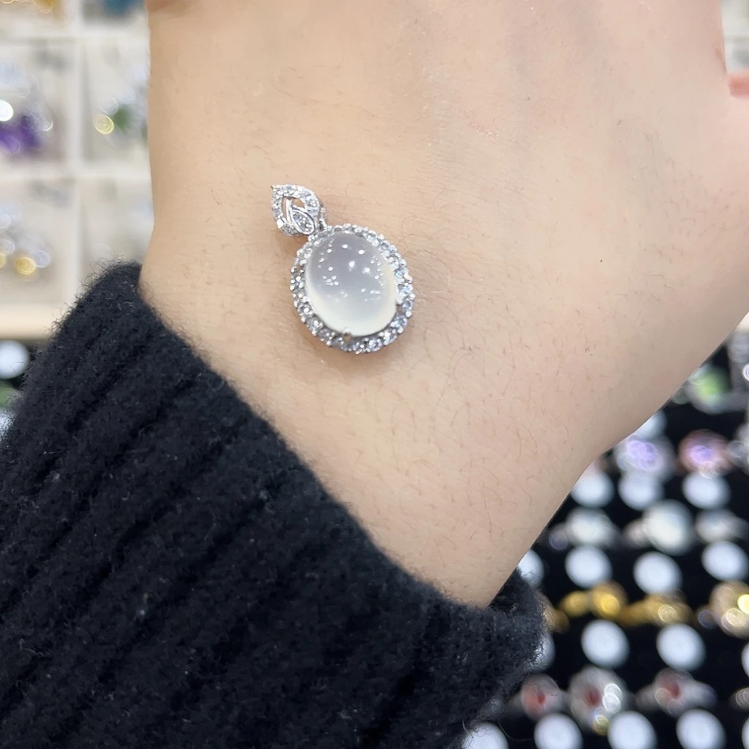 开****岫玉银S925镶嵌吊坠(赠链)