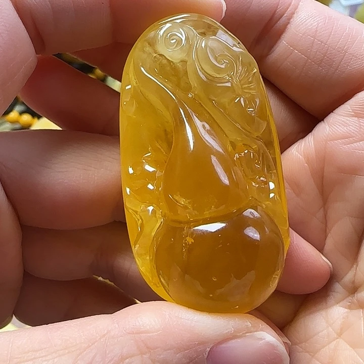 蜜蜡珠宝奇石未镶嵌