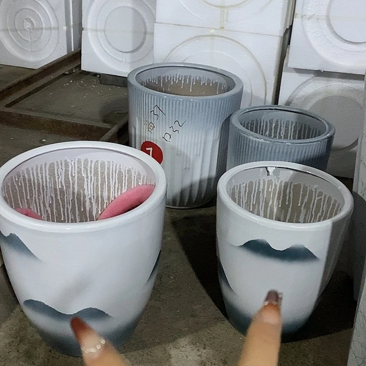 高温烧制特价到手两个陶瓷花盆