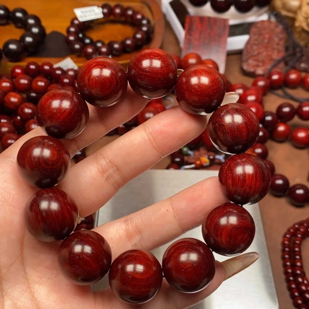 3***骨檀香紫檀（小叶紫檀）2.0