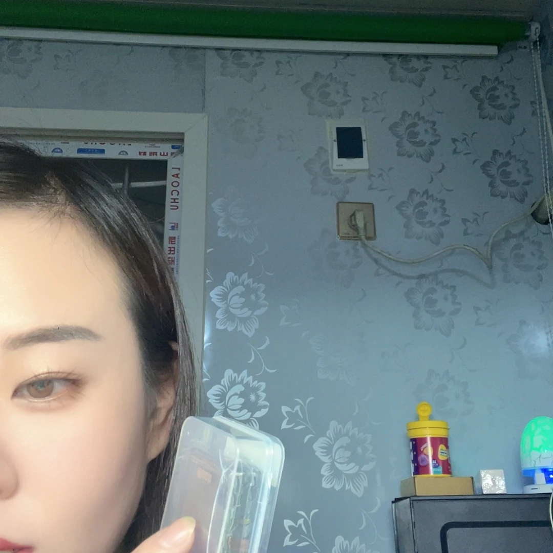 铜通货直播间福利打火机