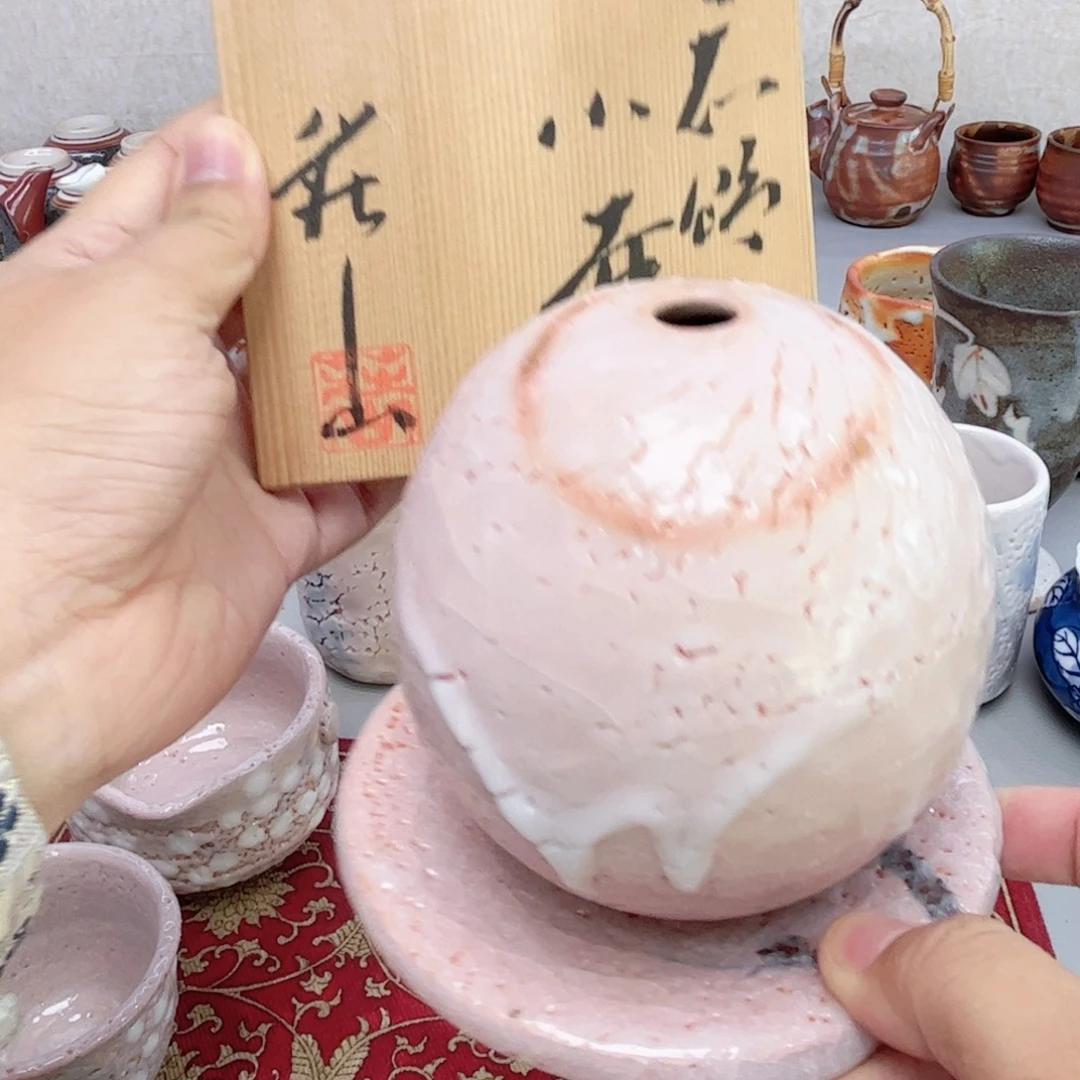 绾***色瓷片欢迎光临美桃儿