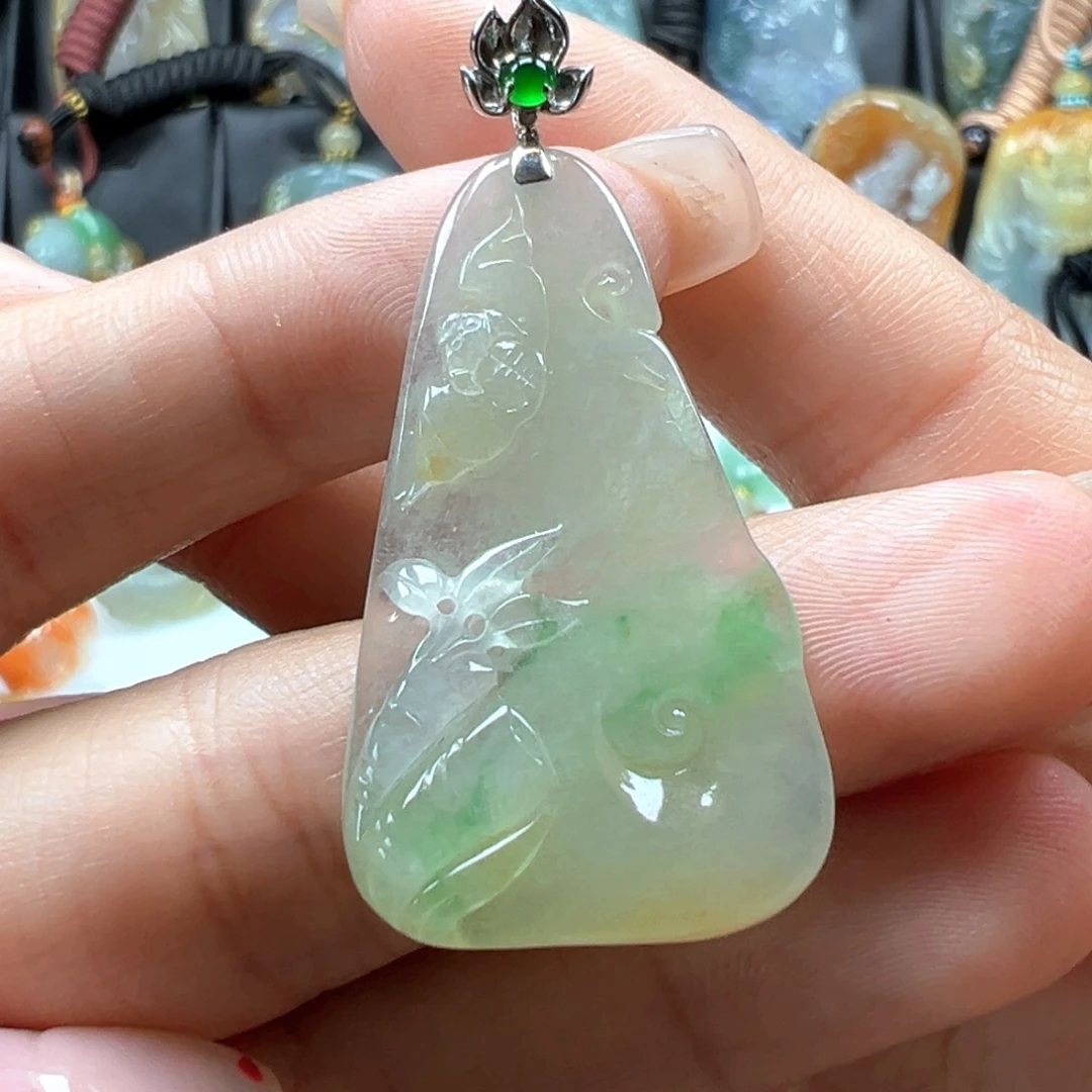 翡翠颈饰18K金镶嵌竹节