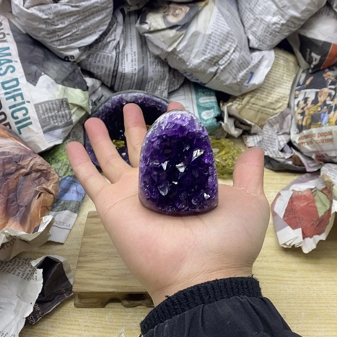 水晶大型摆件（非配饰）未镶嵌