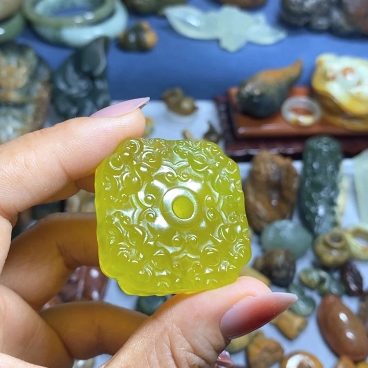 蛇纹石玉未镶嵌岫玉