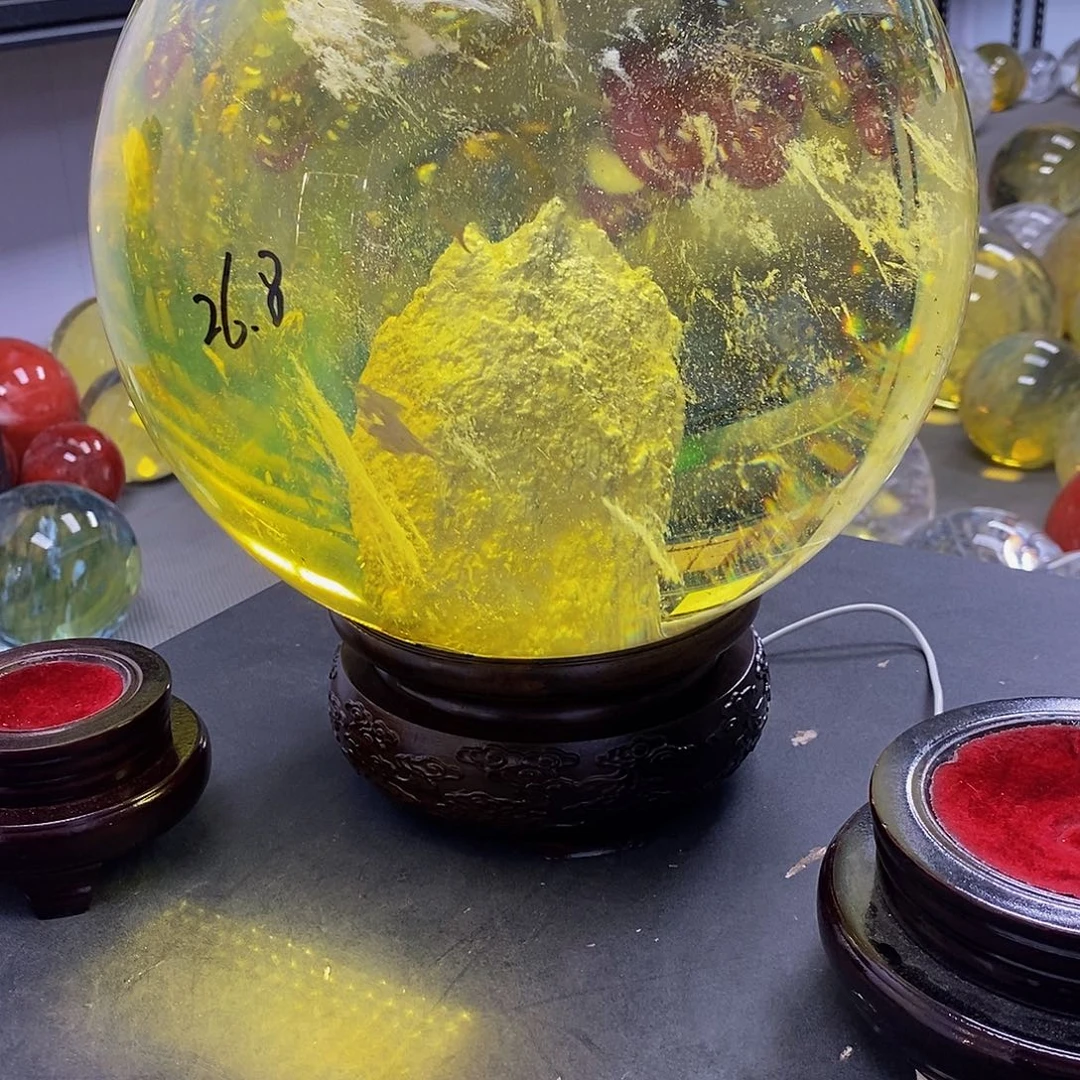 璐***学石材26.8厘米黄水摆件