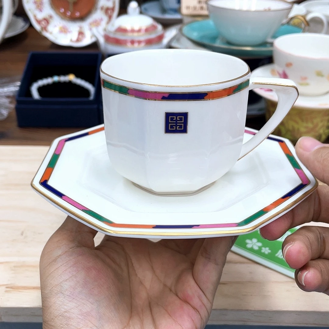 鹿屋家的美丽咖啡杯