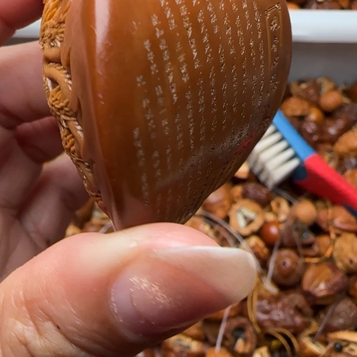 橄榄核吊坠橄榄油等成分组成