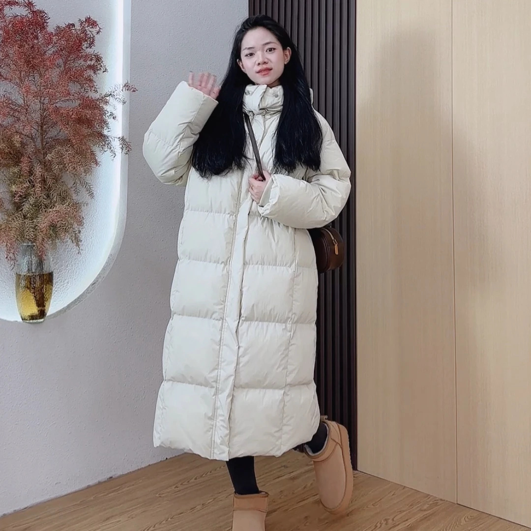 小个子冬季长款时尚简约百搭泡芙过膝保暖连帽长款棉服