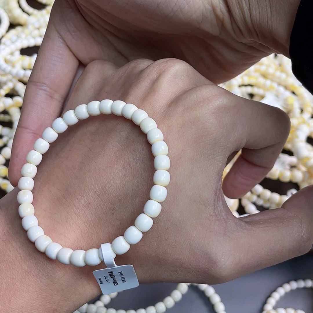 未镶嵌琥珀裸石哈***子SA-82-6m