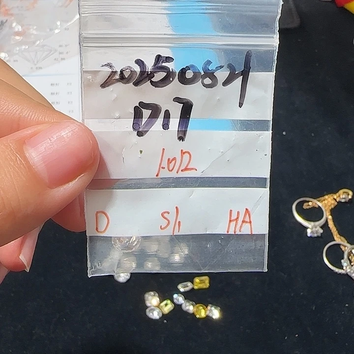 合成钻石裸石1克拉裸石